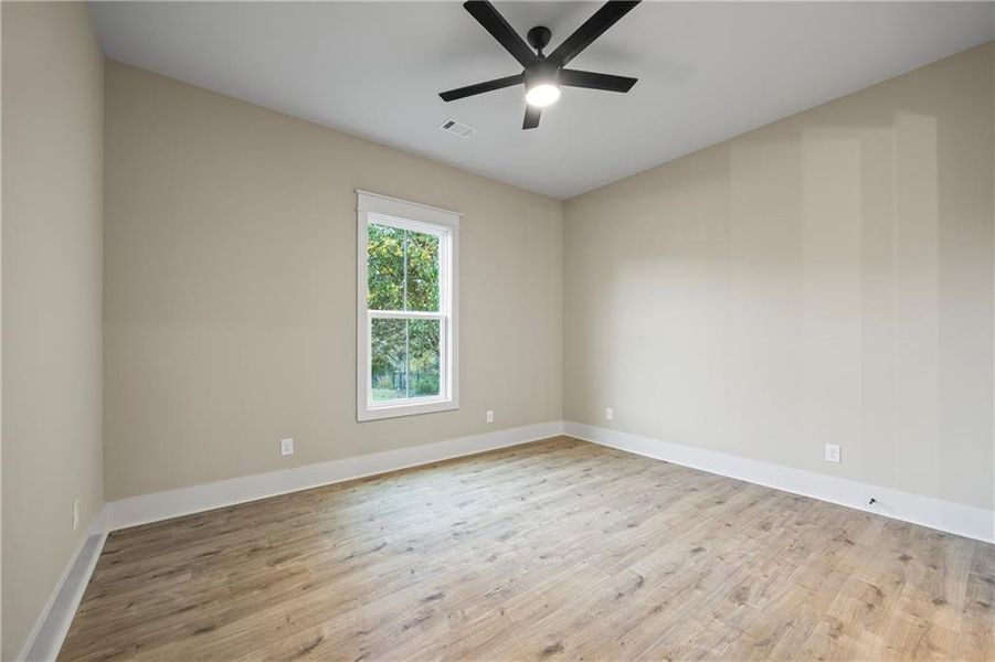 Spacious, unfurnished interior of a new home in , Monroe (Image 27).