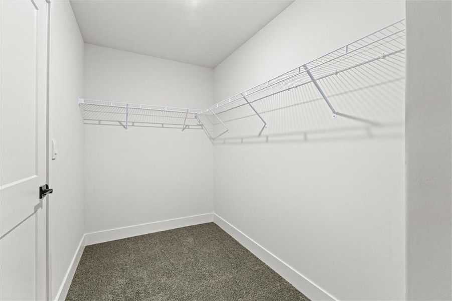 Spacious, unfurnished interior of a new home in Canterbury Villas, Carrollton (Image 17).