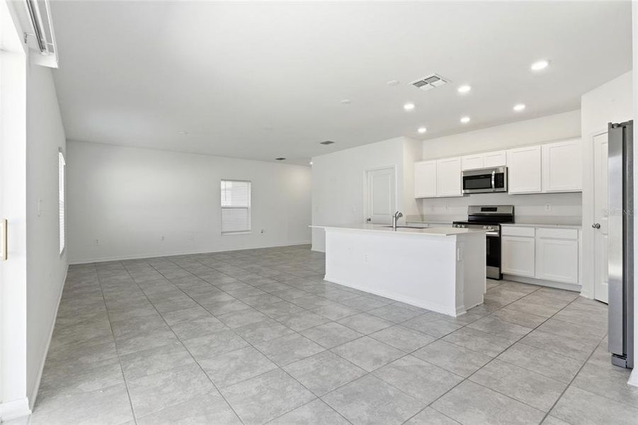 Image 20 of a home in . Image 20 of a home in .