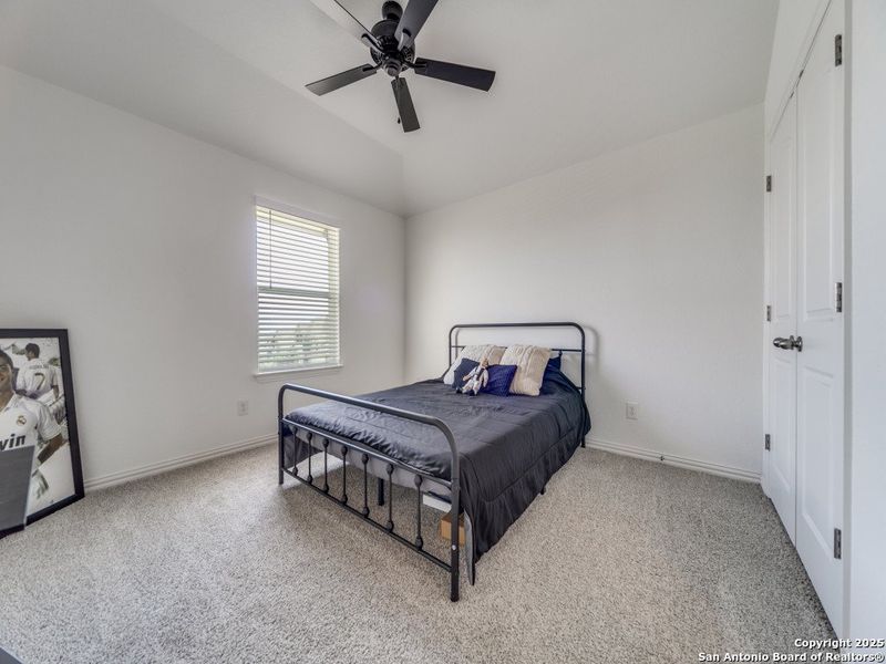 Furnished interior view inside a new home in Regent Park, Boerne (Image 11).