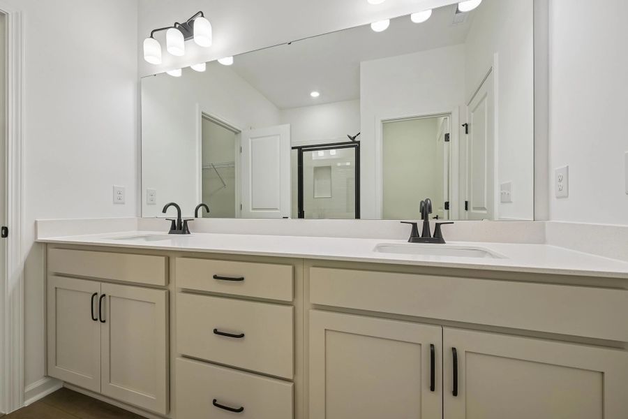 Representative images and renderings are for illustrative purposes. Actual structural options and design finishes of home may vary.