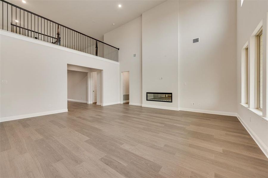 Spacious, unfurnished interior of a new home in Sutton Fields, Celina (Image 18).