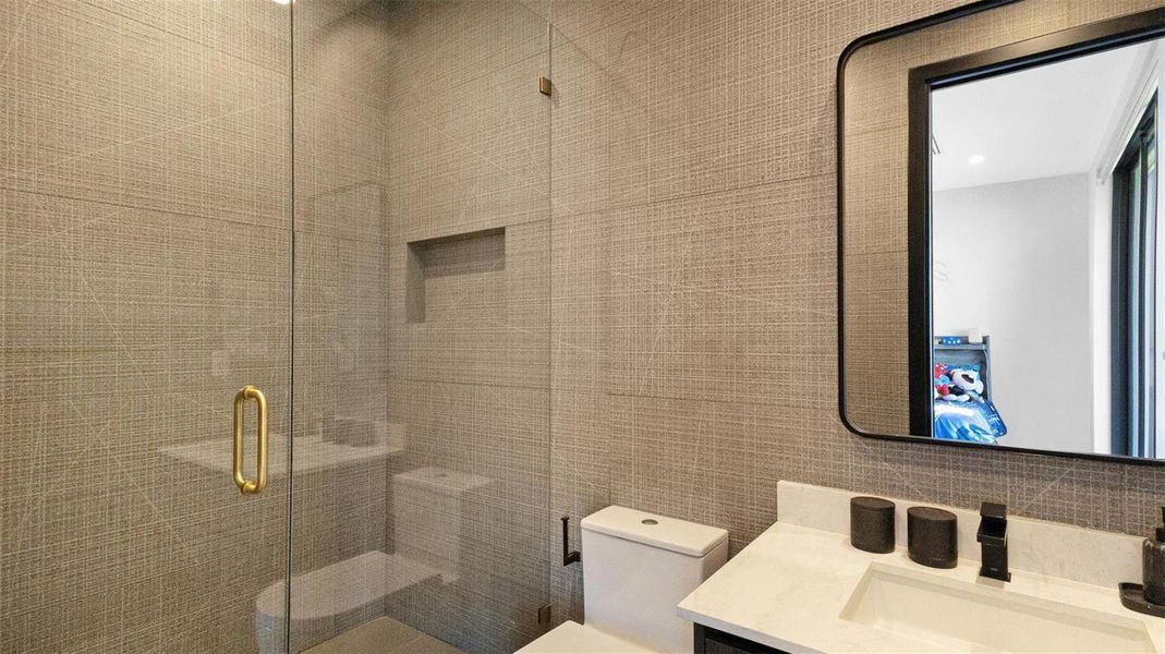 Bathroom 3 Bathroom 3