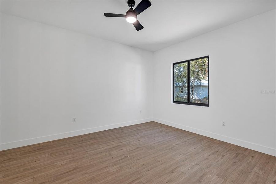 Spacious, unfurnished interior of a new home in , Port Charlotte (Image 44).