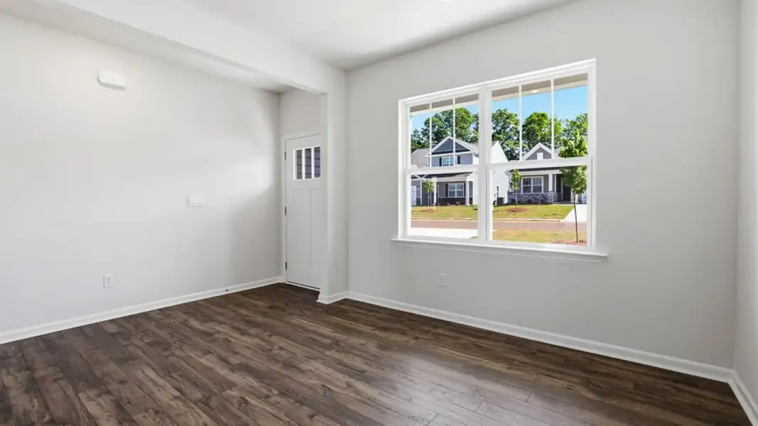 Spacious, unfurnished interior of a new home in Spring Ridge, Anderson (Image 19).