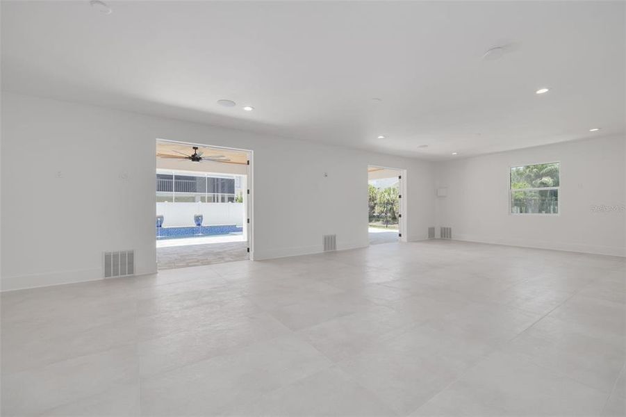 Spacious, unfurnished interior of a new home in , Gulfport (Image 62). Spacious, unfurnished interior of a new home in , Gulfport (Image 62).