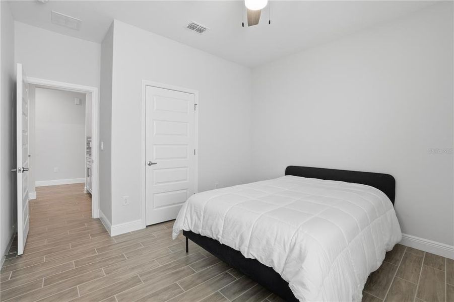 Furnished interior view inside a new home in Waterleigh, Winter Garden (Image 8).