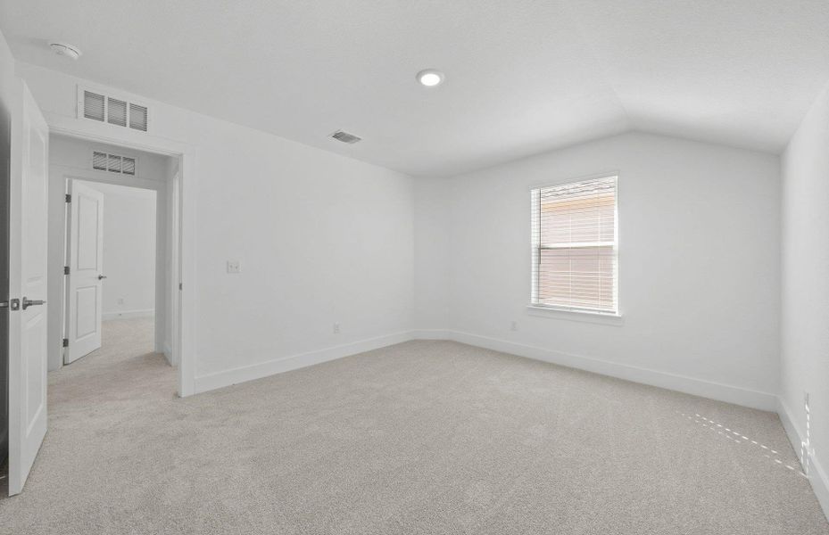 Spacious, unfurnished interior of a new home in Crosswinds, Kyle (Image 21). Spacious, unfurnished interior of a new home in Crosswinds, Kyle (Image 21).