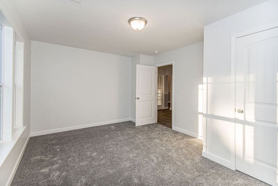 Representative unfurnished interior of a home built from the Arcadimont by Enchanted Homes in Lonesome Dove, San Antonio (Image 21).