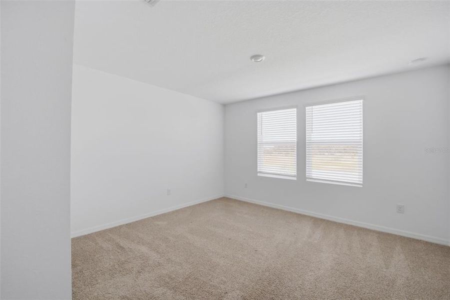 Spacious, unfurnished interior of a new home in , Wesley Chapel (Image 21).