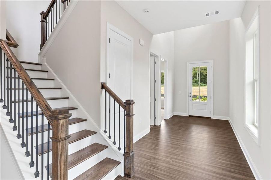 Spacious, unfurnished interior of a new home in Ashbury Commons, Powder Springs (Image 25).