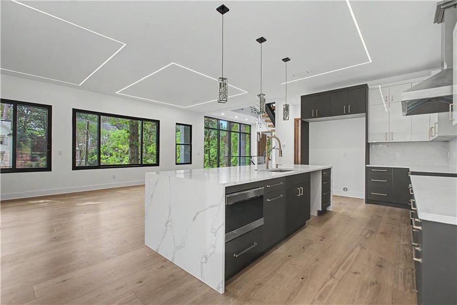 Furnished interior view inside a new home in , Atlanta (Image 11).