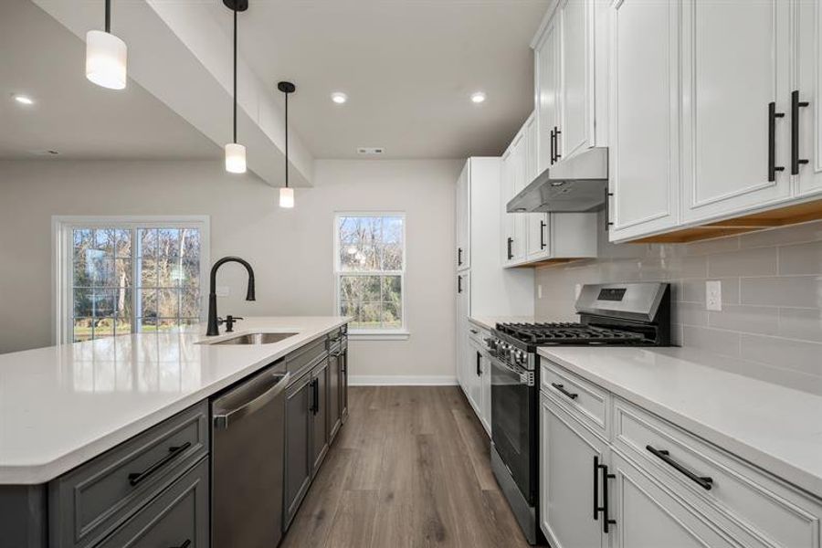 Furnished interior view inside a new home in Muirwood, Murfreesboro (Image 6). Furnished interior view inside a new home in Muirwood, Murfreesboro (Image 6).