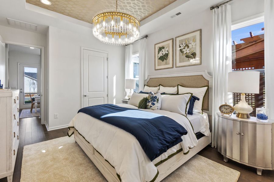 Representative furnished interior of a home built from the Pembrooke by Taylor Morrison in River Falls, Tega Cay (Image 16).