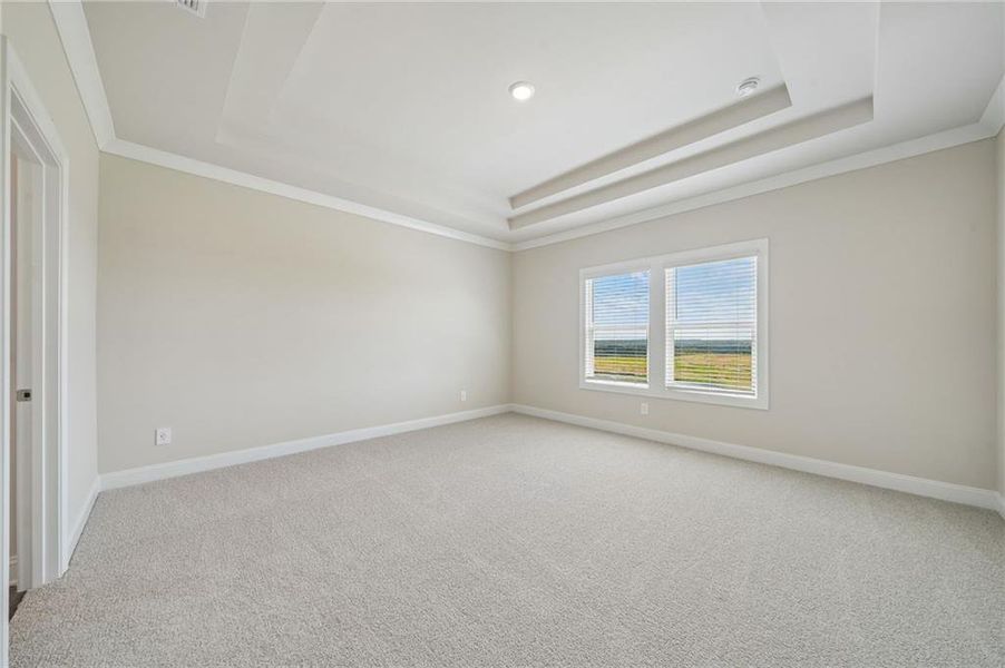 Spacious, unfurnished interior of a new home in River Pointe, Monroe (Image 29).
