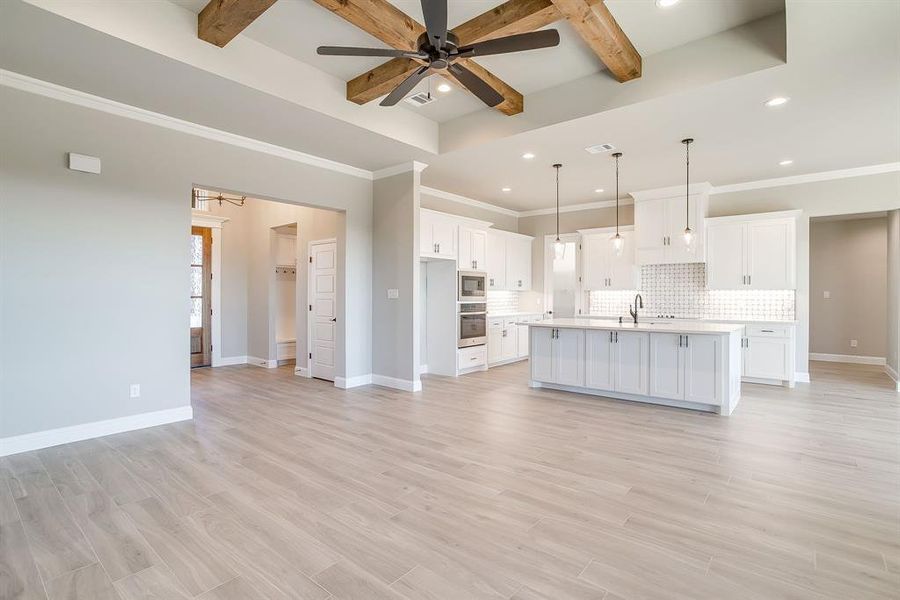 Furnished interior view inside a new home in , Weatherford (Image 16).