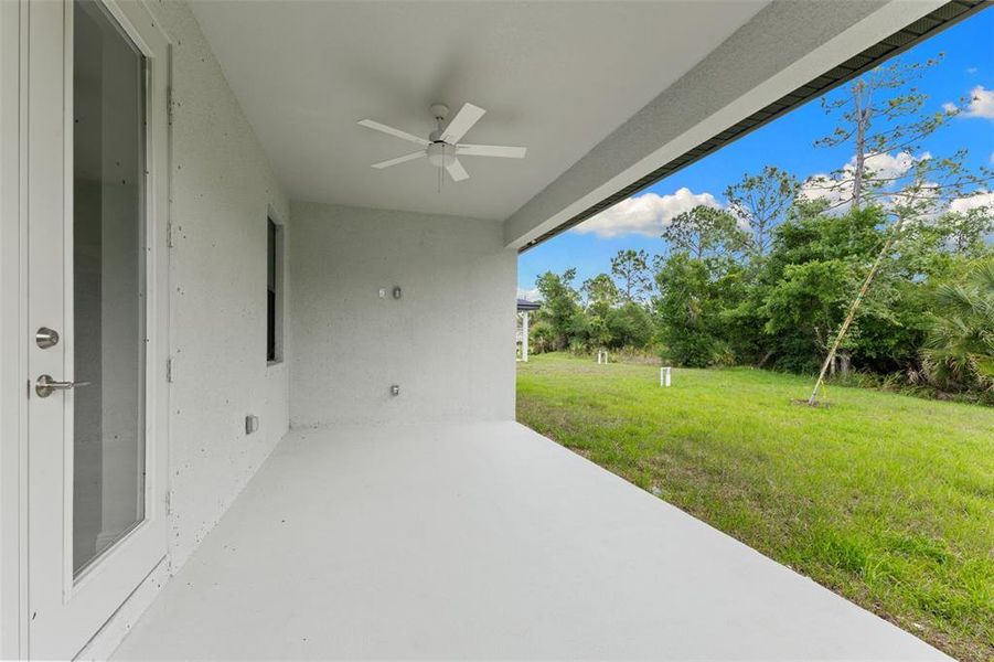 Exterior details and patio area of a home in , North Port (Image 17).