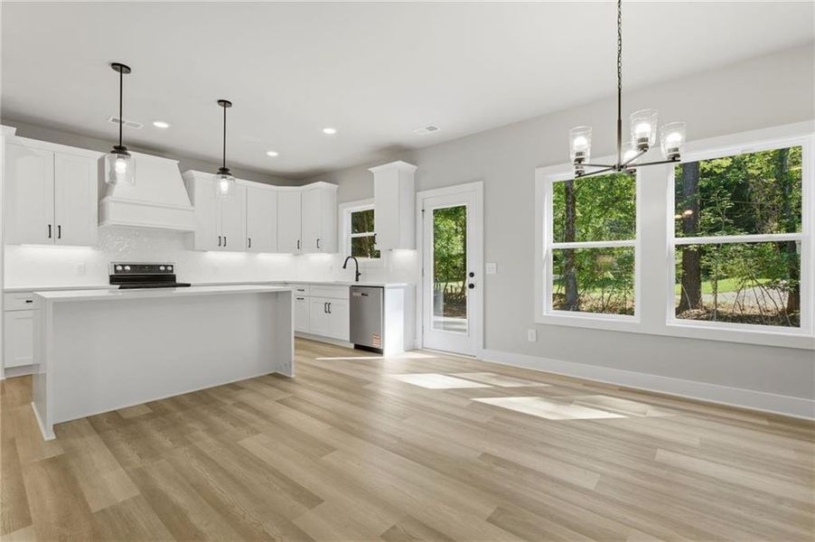 Spacious, unfurnished interior of a new home in , Cumming (Image 29).