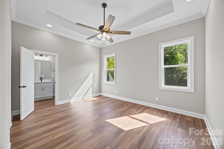 Spacious, unfurnished interior of a new home in , Salisbury (Image 37).