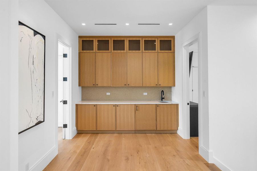 Wet Bar Wet Bar