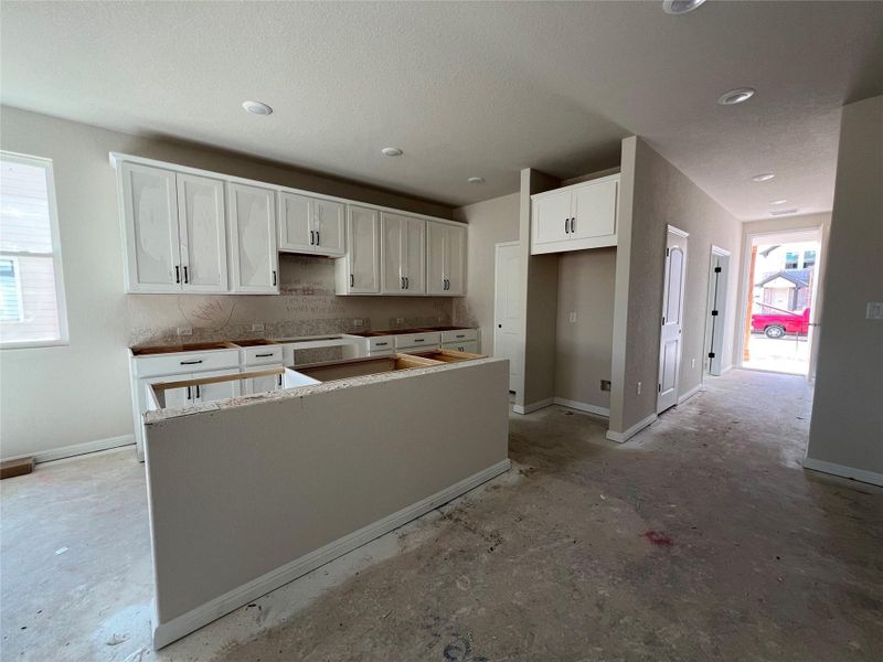 In-progress construction of a new home in Rolling Glen, Hutto, TX (Image 14).