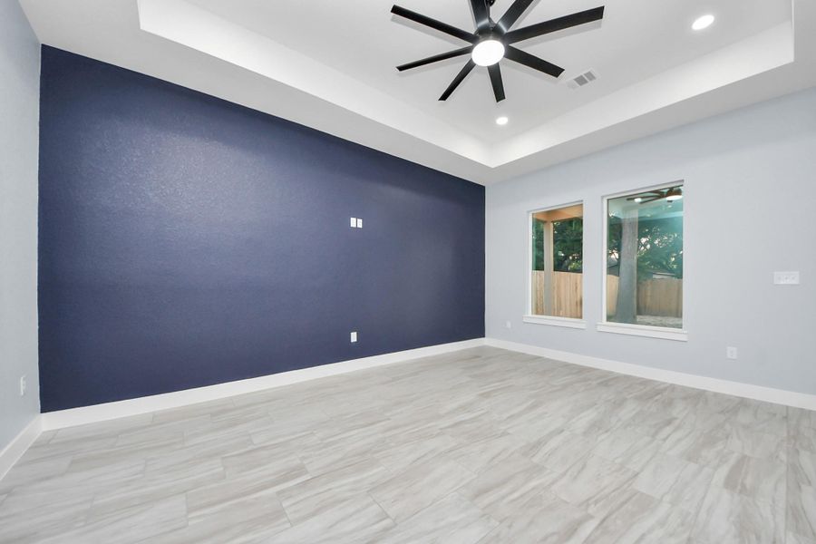 Spacious, unfurnished interior of a new home in , La Porte (Image 21).