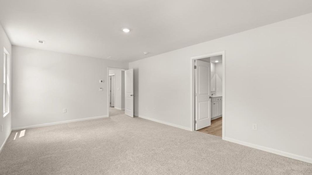Spacious, unfurnished interior of a new home in Braselton Village, Braselton (Image 11). Spacious, unfurnished interior of a new home in Braselton Village, Braselton (Image 11).