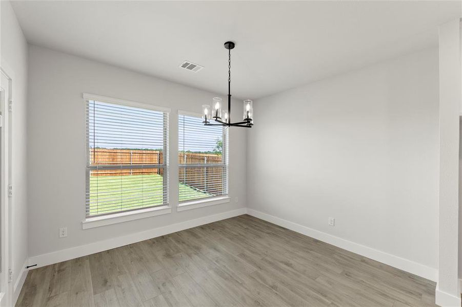 13. 2512 Rolling Hills - Nook 13. 2512 Rolling Hills - Nook