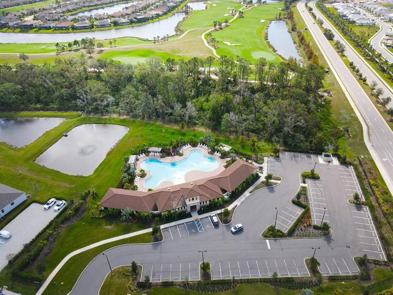 Image 76 of a home in Solera at Lakewood Ranch.