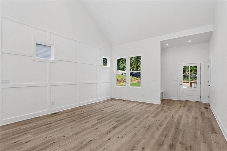Spacious, unfurnished interior of a new home in , Atlanta (Image 22).