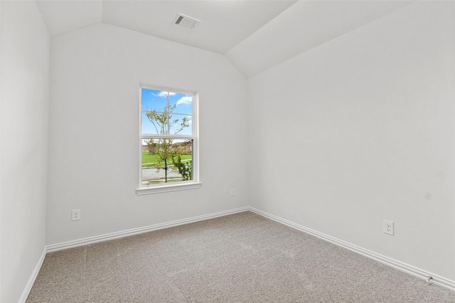 Spacious, unfurnished interior of a new home in River Ranch, Dayton (Image 22).