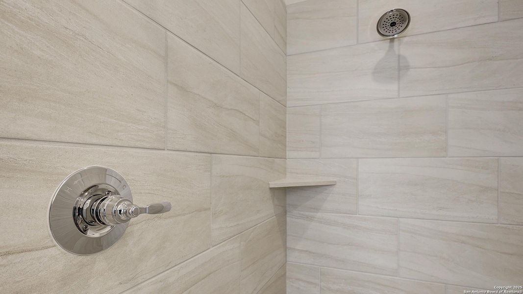 Close-up of interior finishes inside a home in Haby Hill 50', San Antonio (Image 11). Close-up of interior finishes inside a home in Haby Hill 50', San Antonio (Image 11).