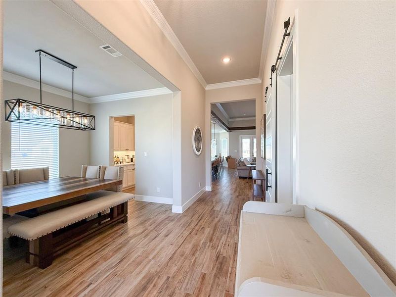 Furnished interior view inside a new home in Rocky Top, Krum (Image 27).