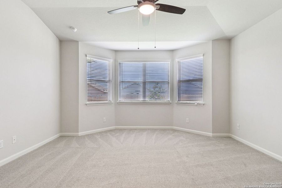 Spacious, unfurnished interior of a new home in Kallison Ranch, San Antonio (Image 30).
