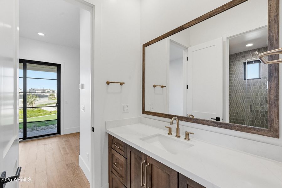 ListerPros-39 ListerPros-39