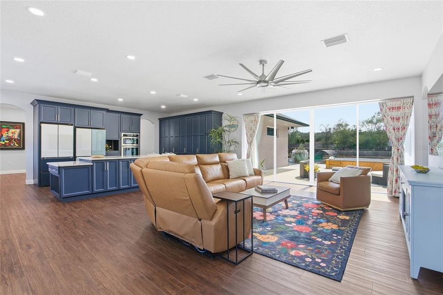 Furnished interior view inside a new home in , Spring Hill (Image 33).