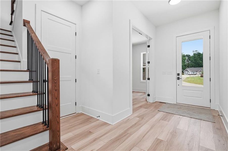 Spacious, unfurnished interior of a new home in , Jefferson (Image 53).