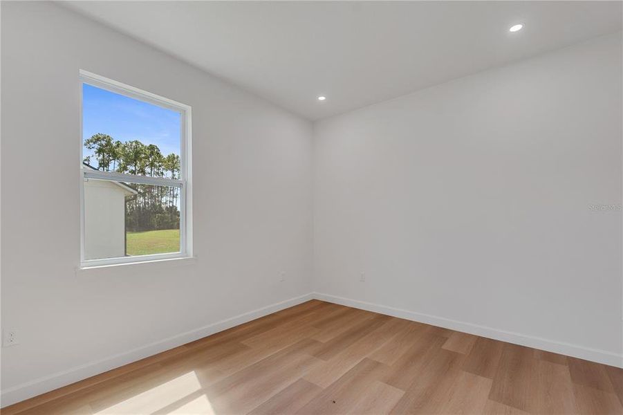 Spacious, unfurnished interior of a new home in , Palm Bay (Image 16).