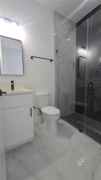 2nd bathroom