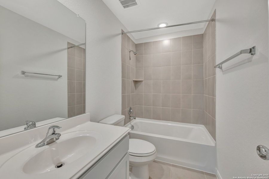 Image 40 of a home in Park Place. Image 40 of a home in Park Place.