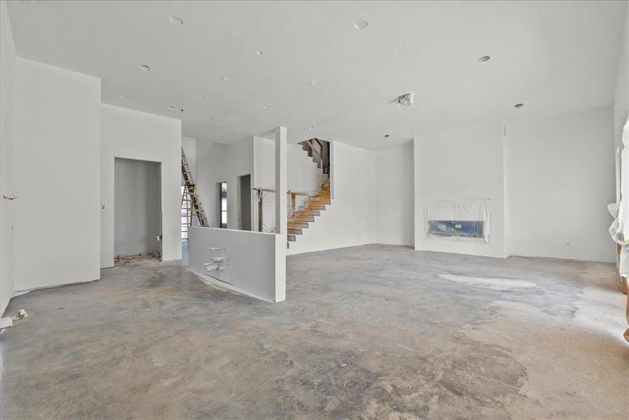 In-progress construction of a new home in , League City, TX (Image 8). In-progress construction of a new home in , League City, TX (Image 8).