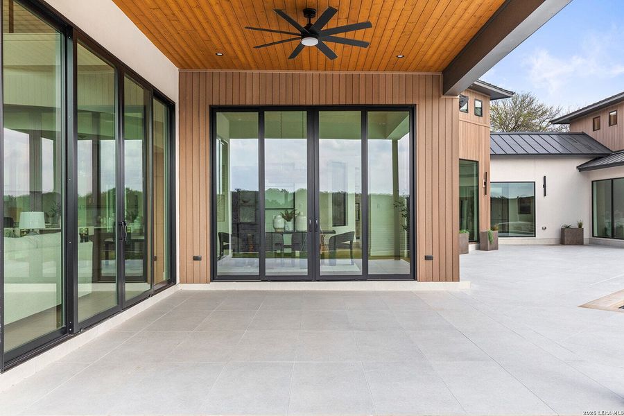 Exterior details and patio area of a home in , San Antonio (Image 2).