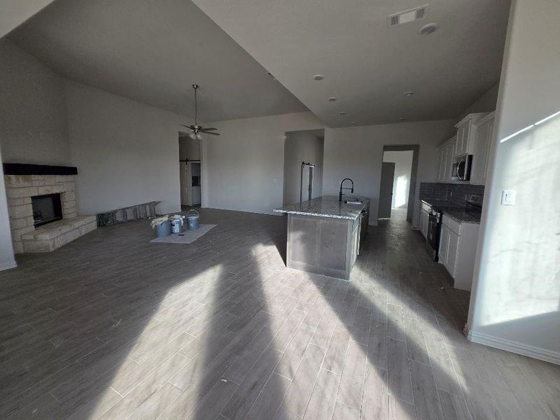 Image 20 of a home in Hillview Addition.