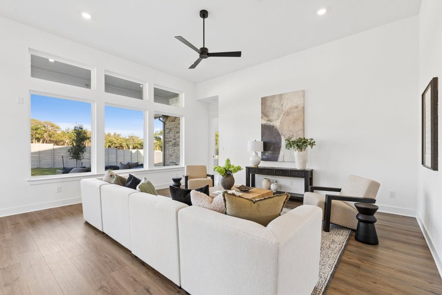 The Beeville - Family Room