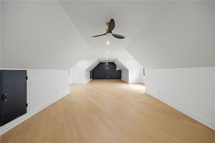 Spacious, unfurnished interior of a new home in , Alpharetta (Image 19).