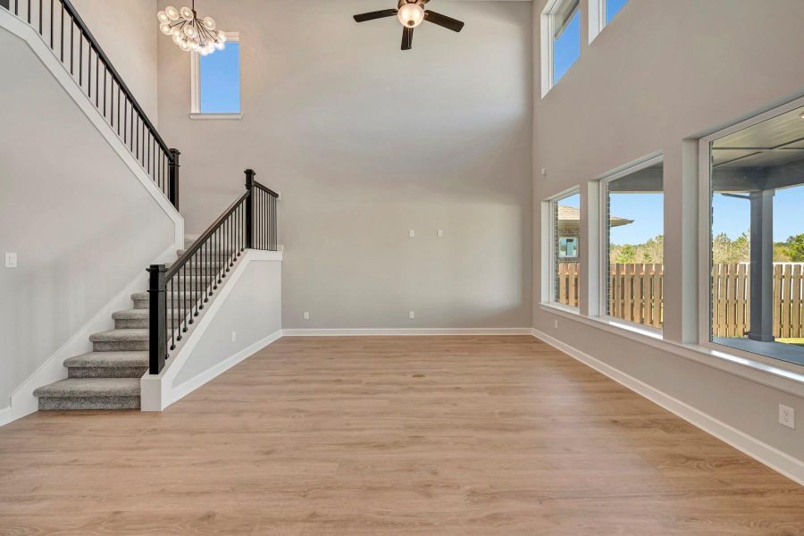 Spacious, unfurnished interior of a new home in COLTON - Reserve Collection, Todd Mission (Image 23).