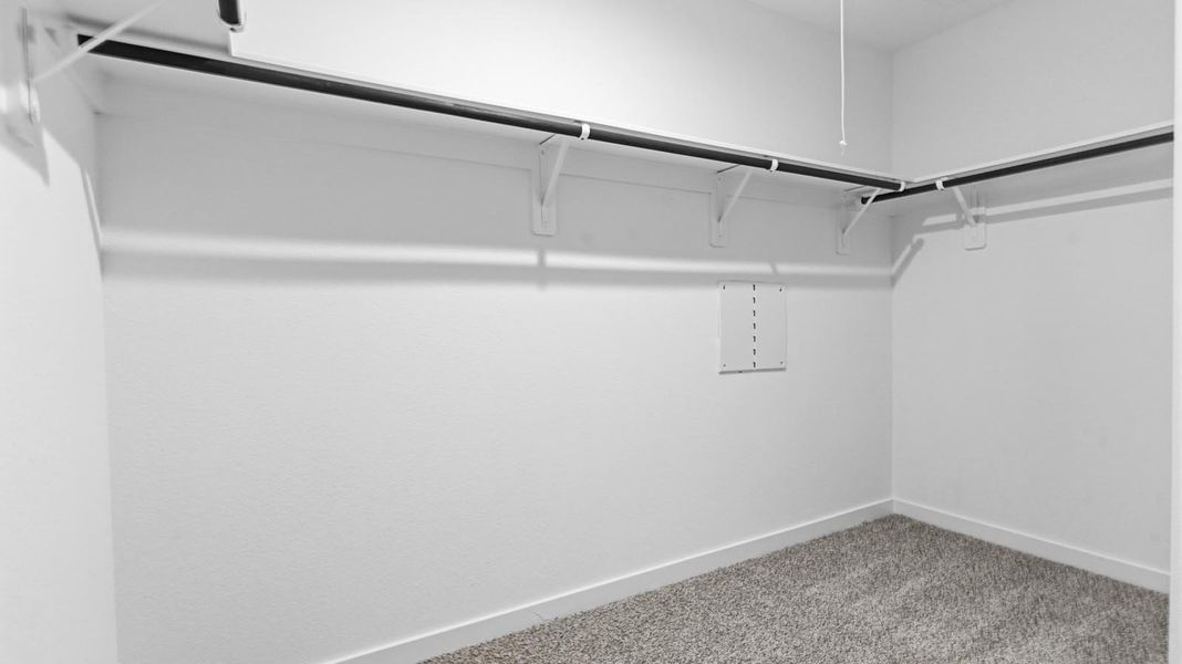Representative unfurnished interior of a home built from the Justin by D.R. Horton in Grand Cay Harbour, Texas City (Image 10).
