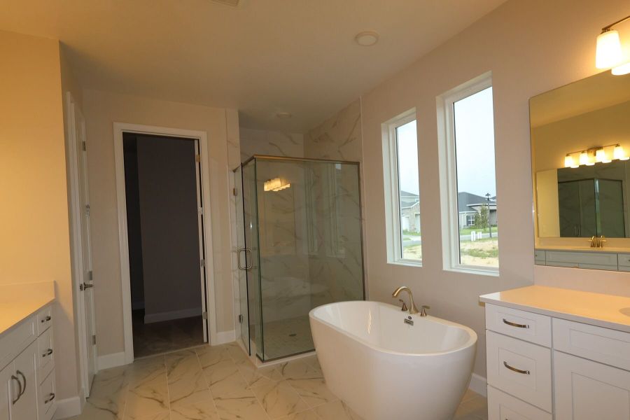 Owner's Bathroom Owner's Bathroom