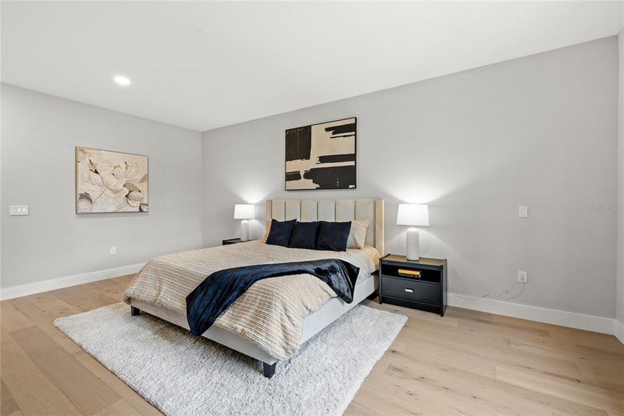 Furnished interior view inside a new home in College Park, Orlando (Image 47). Furnished interior view inside a new home in College Park, Orlando (Image 47).