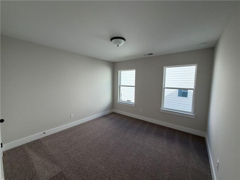 Spacious, unfurnished interior of a new home in Villas at Dawsonville, Dawsonville (Image 12).